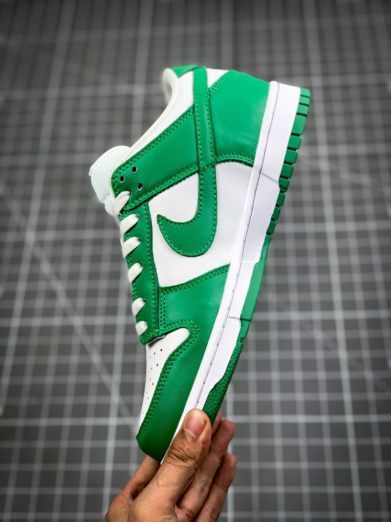 SB DUNK LOW GREEN GLOW WHITE